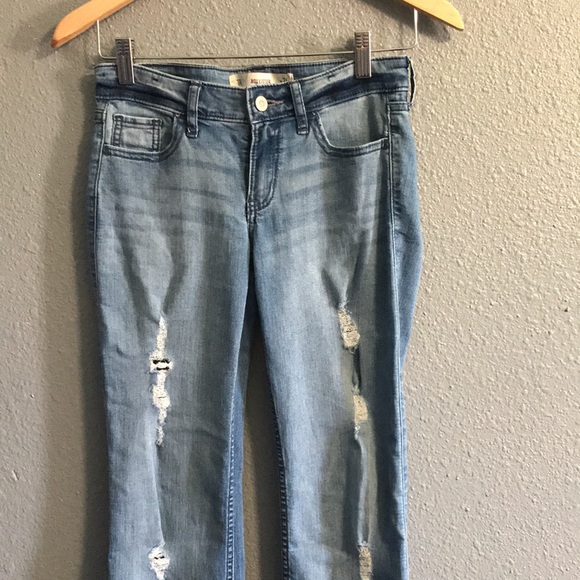 Hollister Jeans - Picture 3 of 9